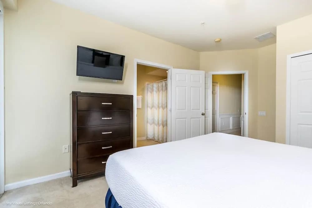 Spacious Vista Cay Townhome Newly Furnished! - photo 5