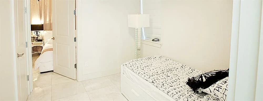 Lxure Brooklyn Suites - photo 5