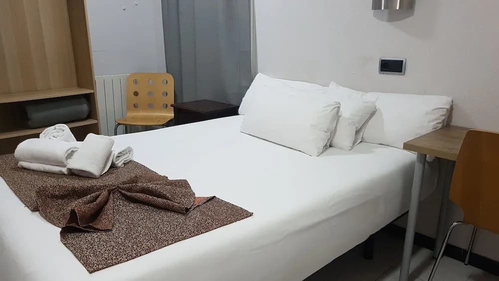Hostal Levante - photo 10