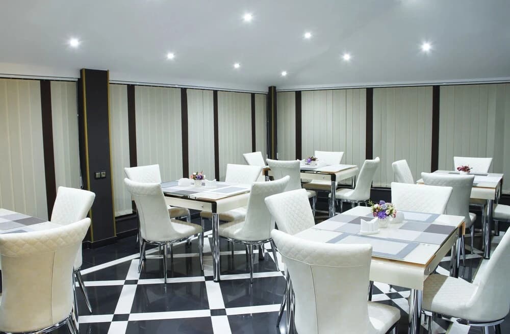 Hotel Grand GMP - photo 12