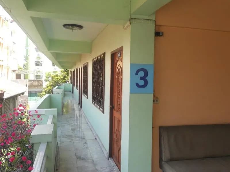 Phra Arthit Mansion - photo 11