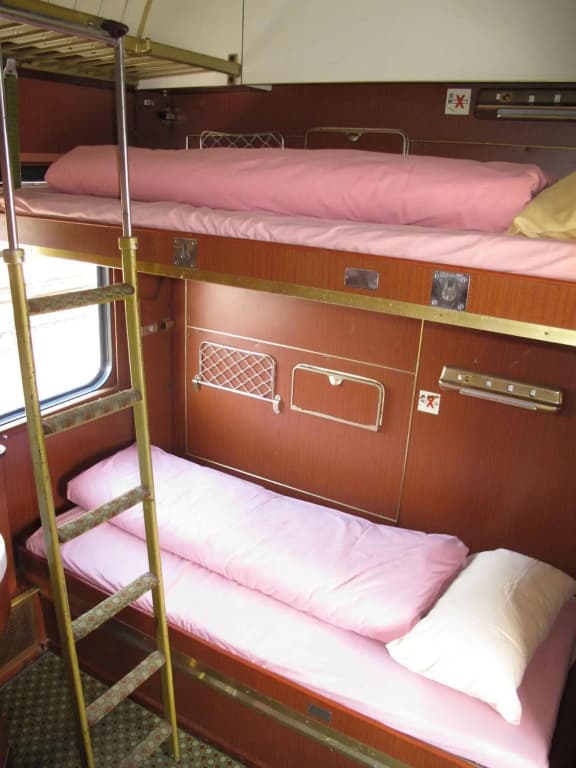 Train Lodge Amsterdam - Hostel - photo 22