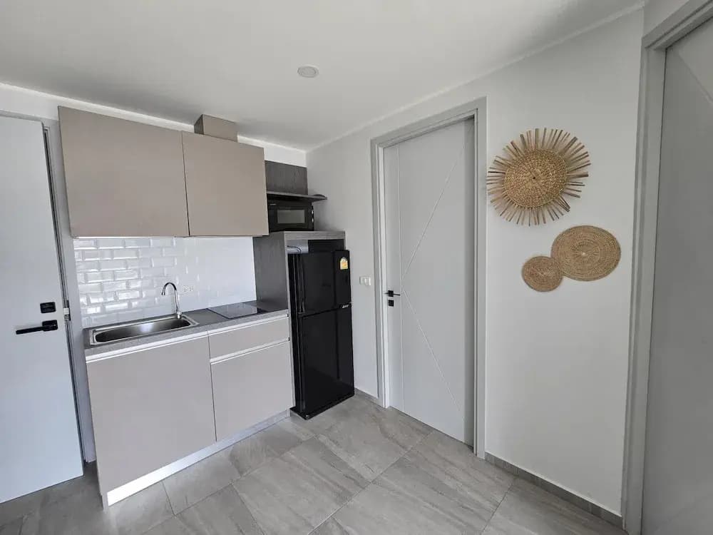 Modern Retreat 1- Bed T3-529 - photo 12