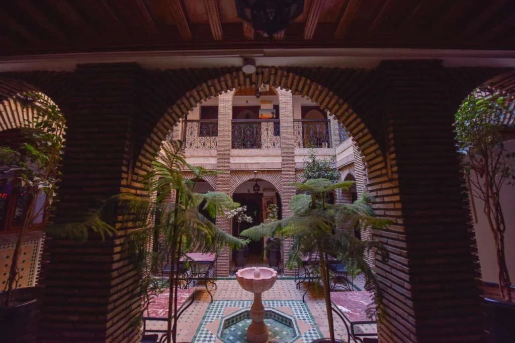 Riad Assia - photo 8
