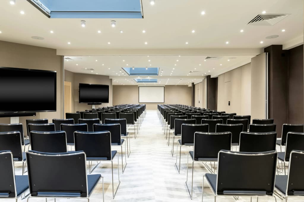 AC Hotel by Marriott Berlin Humboldthain Park - photo 16