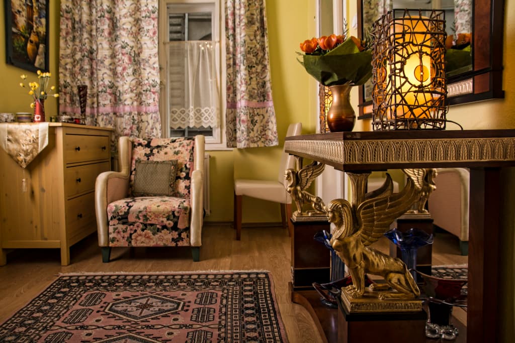 Palace Apartments - photo 2
