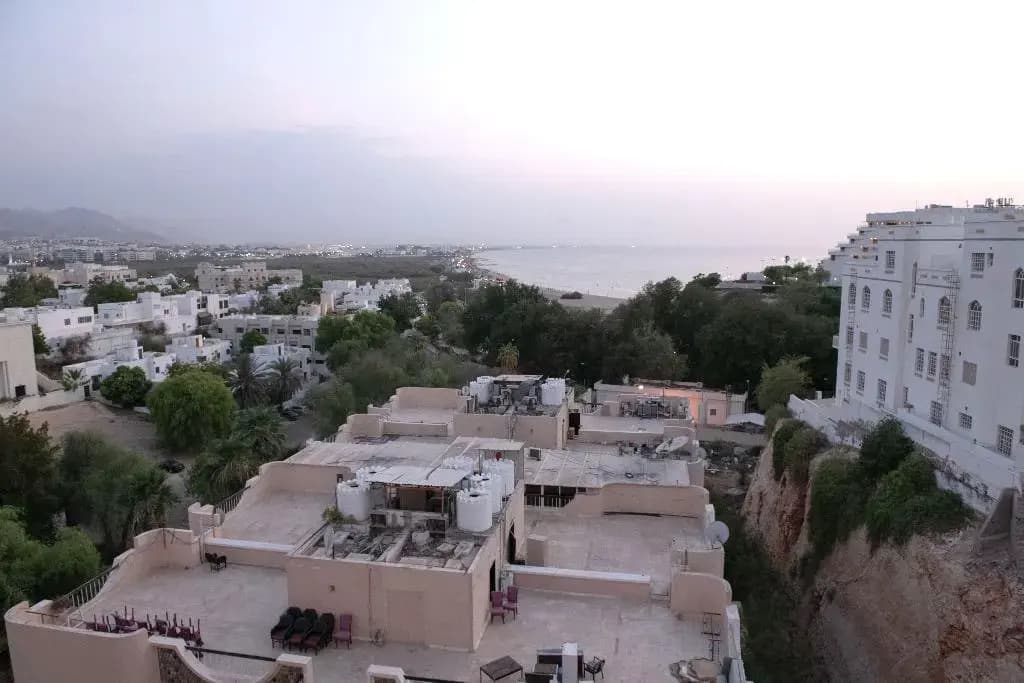 Ramee Guestline Hotel Qurum - photo 25