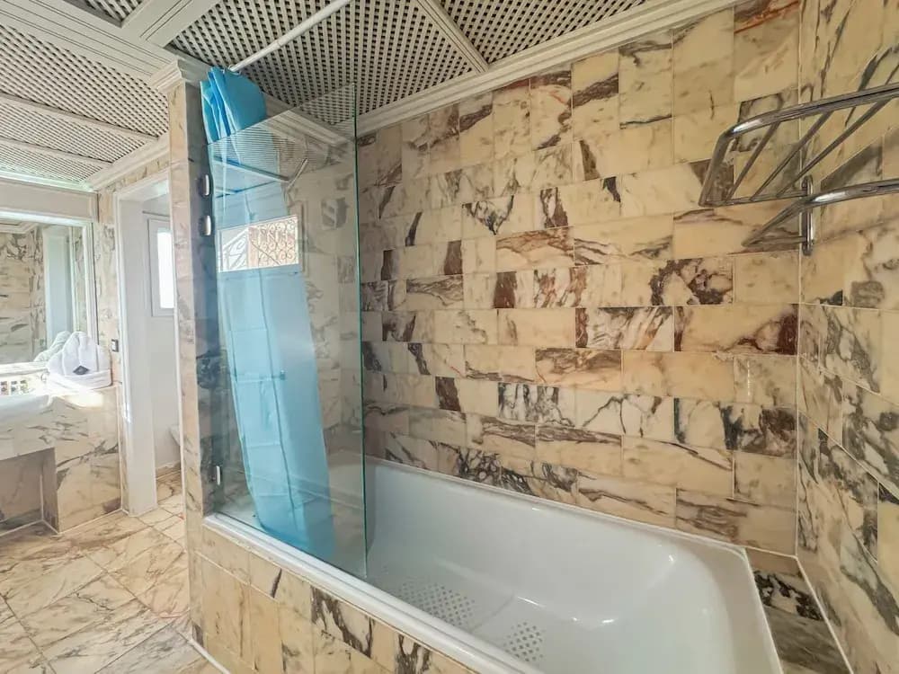 Luxurious Duplex in a Peaceful Resort - photo 7