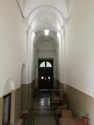 Florian Hostel - photo 14