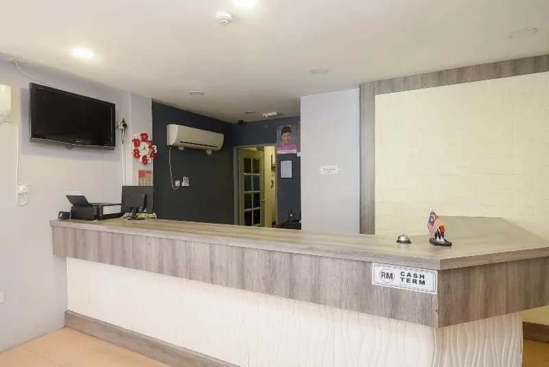 Oyo 989 Ostay Inn - main photo
