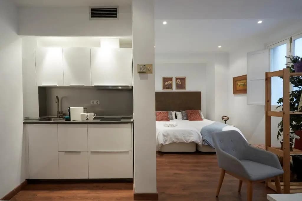 LEEWAYS APARTMENT IV in ALCALÁ 99 - photo 2