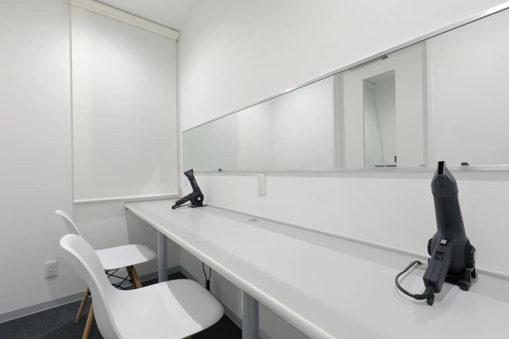Acro Capsule Hotel Namba Dotonbori - photo 27