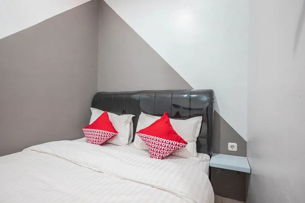 OYO 1070 Kuningan Residence - photo 5