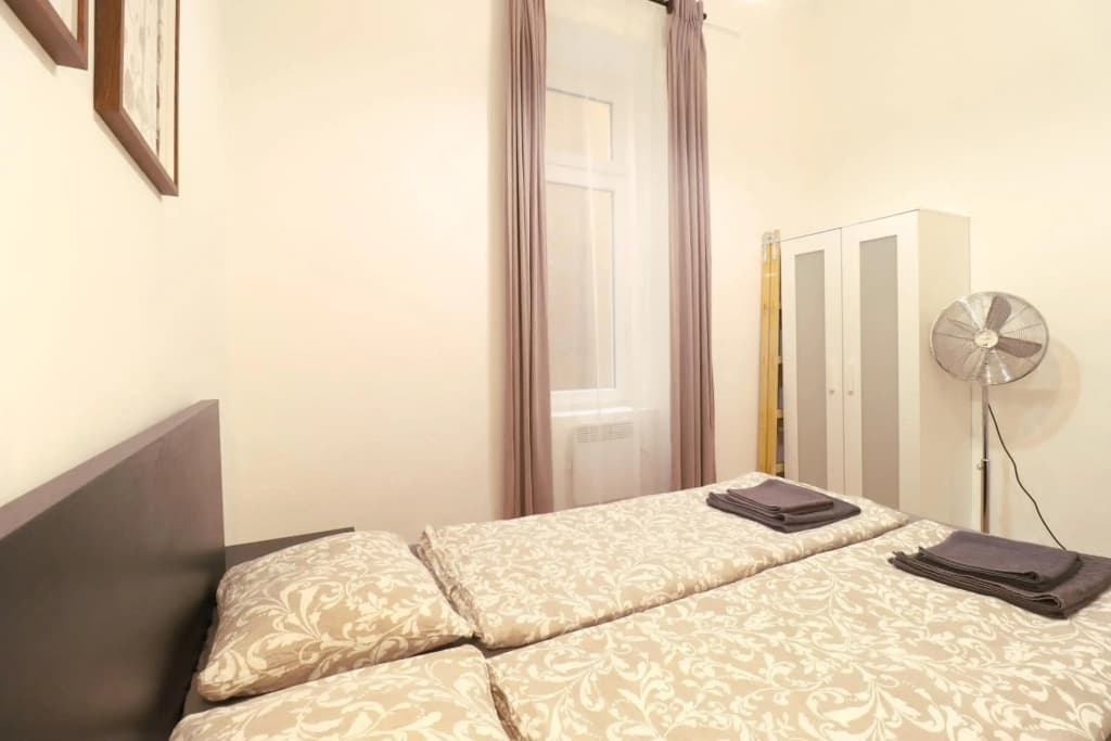 Apartment Budapest Akácfa - photo 2