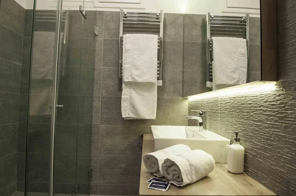 Athens Luxurious Suite Syntagma Square 4 - photo 8
