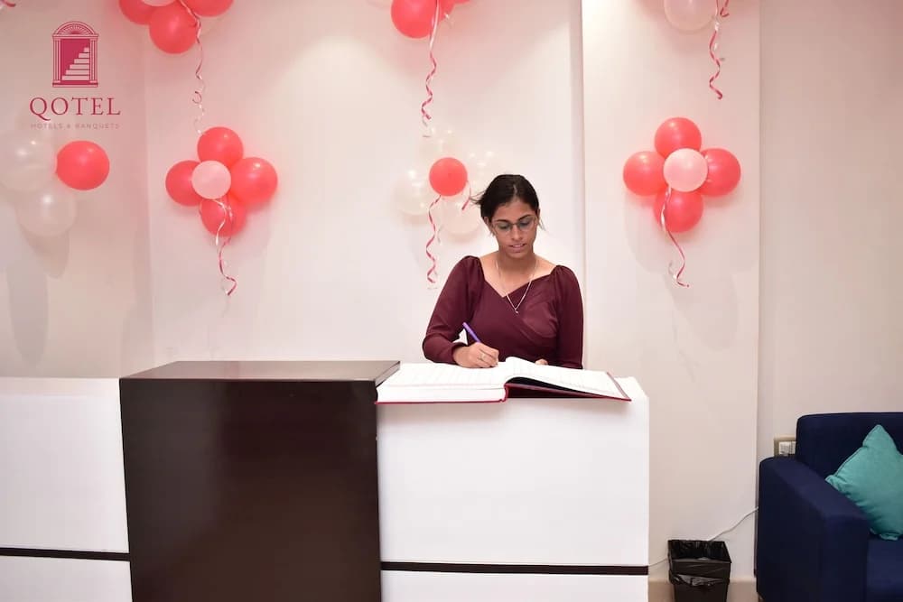 Qotel Hotel Signature BNB-Ashok Vihar - photo 10
