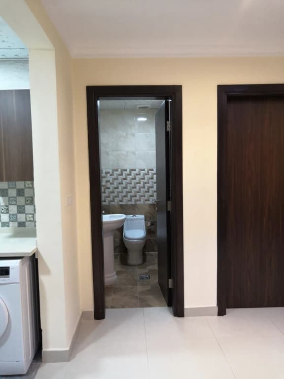 Park Lane Hotel Apartments - photo 3