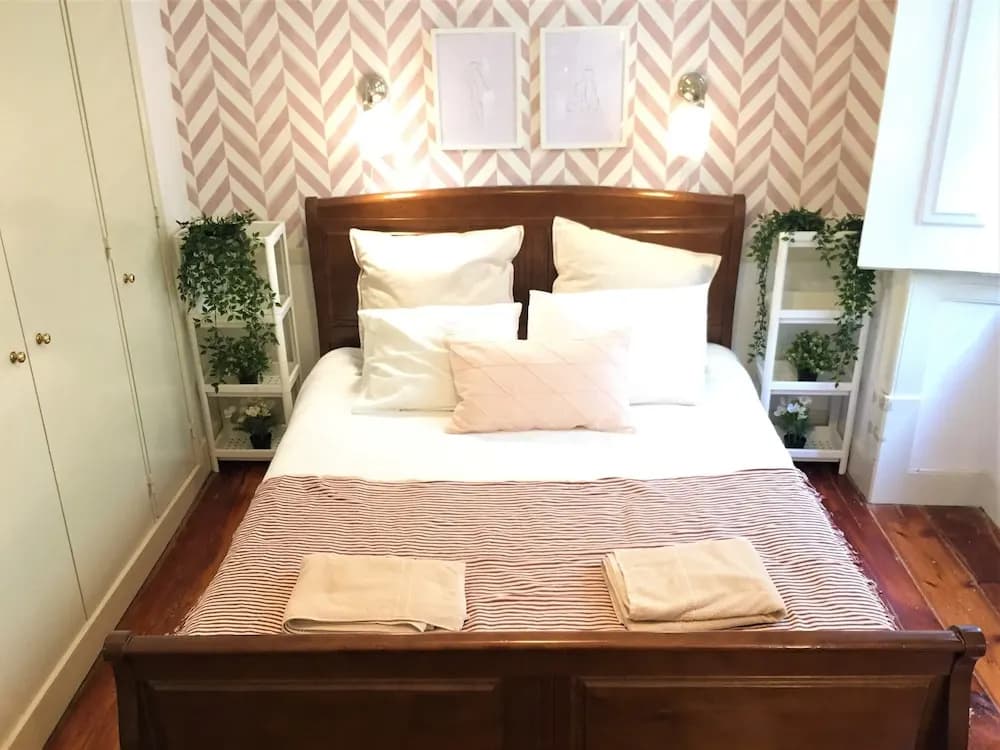 Charming Vintage Auto Check-in Flat in Baixa - photo 7