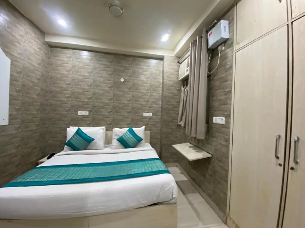 Hotel Red Chilly - photo 37