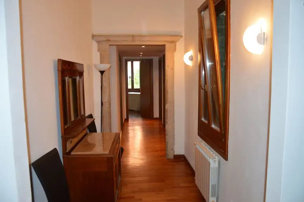 Dorso Duro Apartment - photo 14