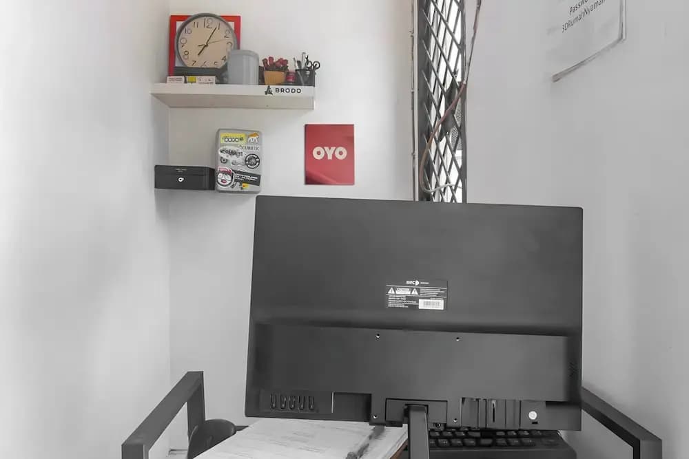 OYO 93720 3D Residence Near Univ. Tarumanegara - photo 2