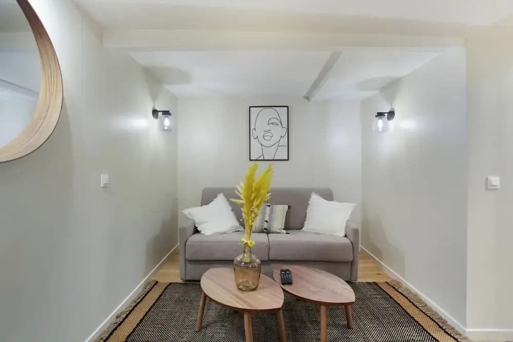 Modern Apartment 2 Bedrooms - Center of Paris - photo 8