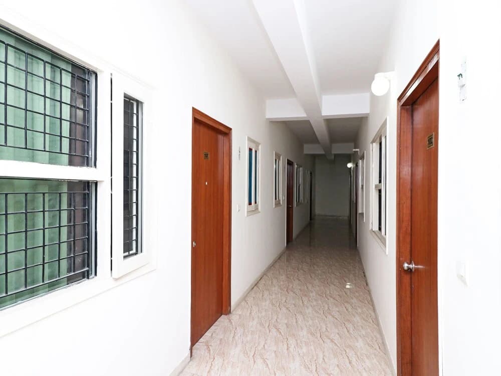 OYO 12942 Nathu Palace - photo 8