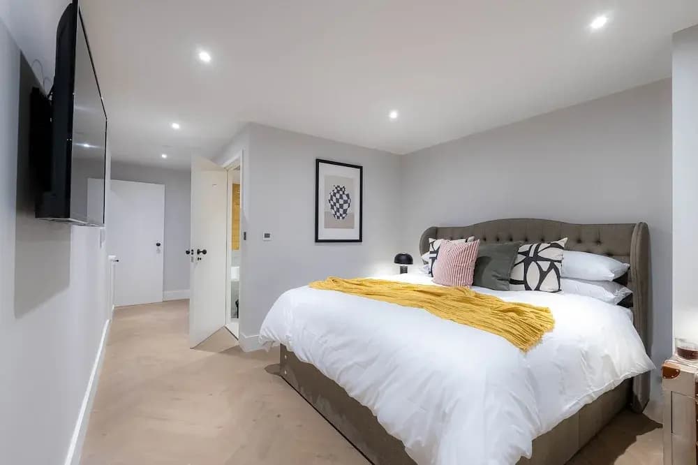 Three Bed Apts near Spitalfields Mkt - photo 37