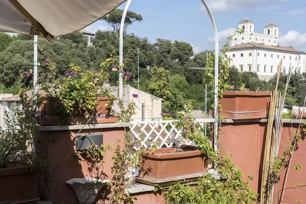 Treasurerome Spanish Steps Terrace 3BR - photo 7