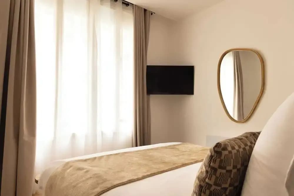 Elegant Apartment With AC - Le Marais - photo 4