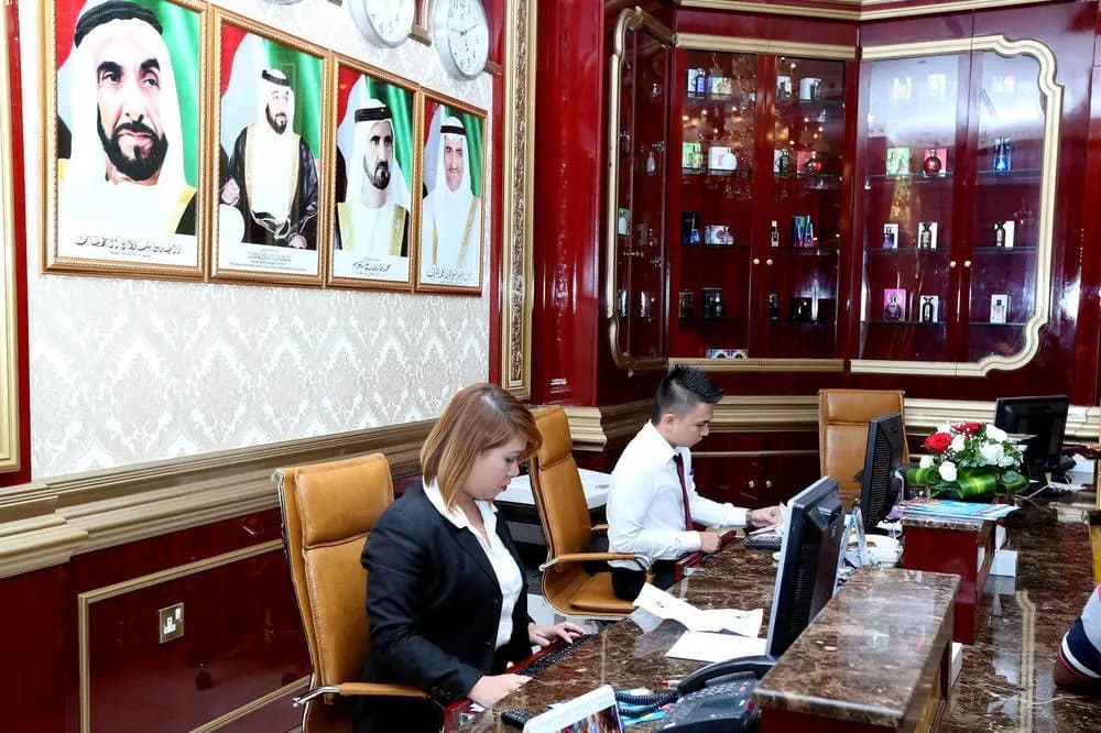 Clifton International Hotel - photo 9