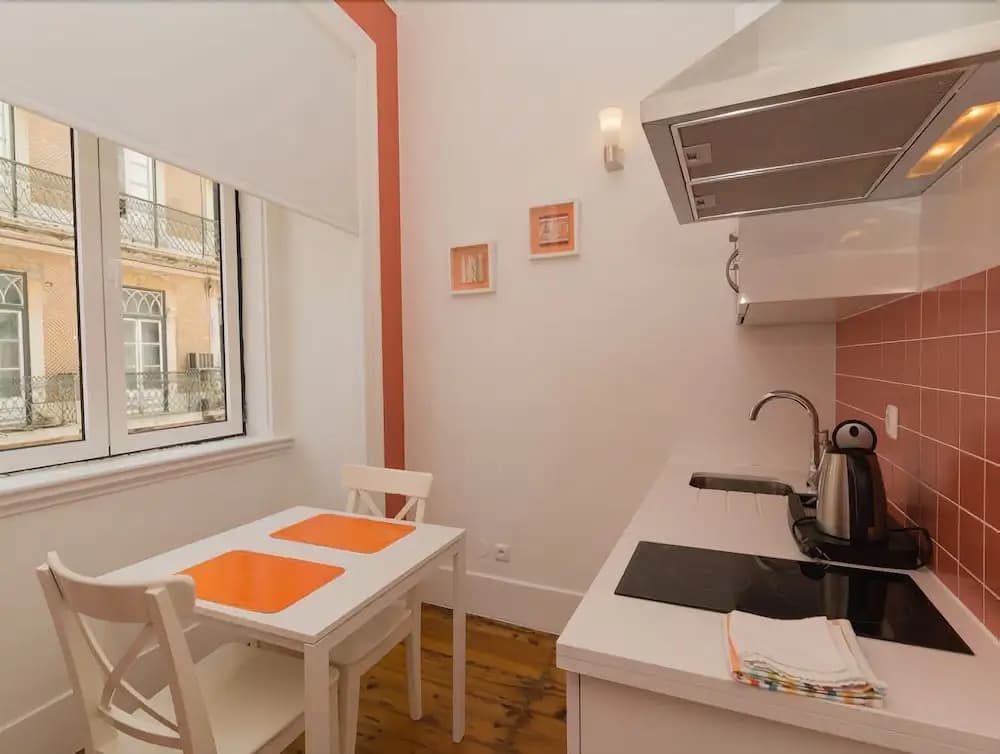 Restauradores Apartments - photo 13