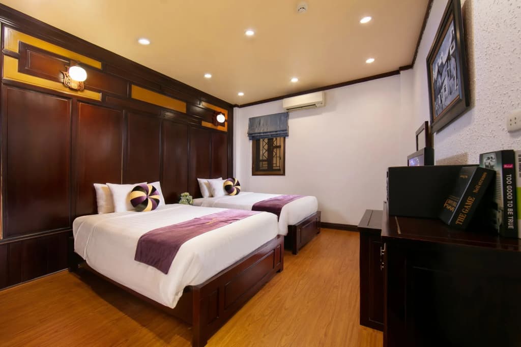 Impressive Boutique Hotel - photo 2
