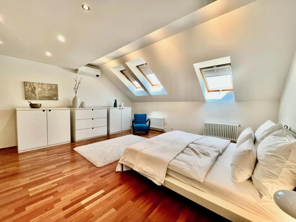 Luxury Penthouse Apartment - photo 3