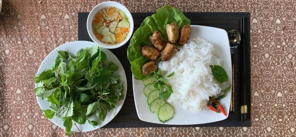 BBQ Hostel Ha Long 2 - photo 14