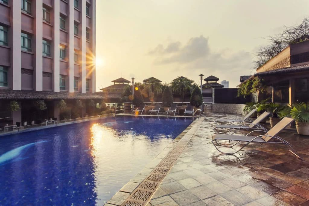 Fortuna Hanoi Hotel - photo 16