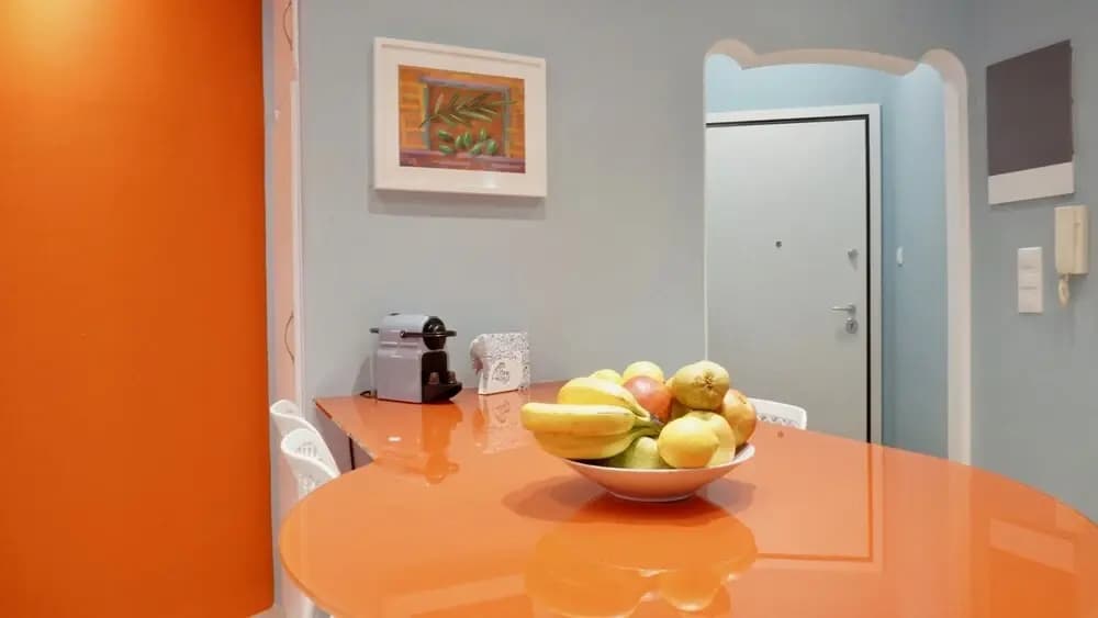 Modern Central Fully Equipped Apt - photo 10