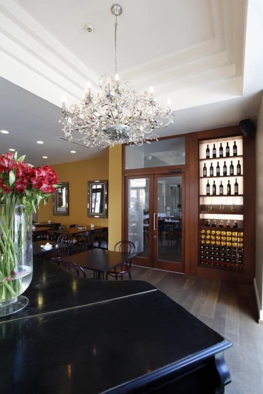 Hotel Carol - photo 22
