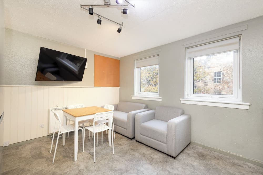 Meadow Court Apartments - photo 9