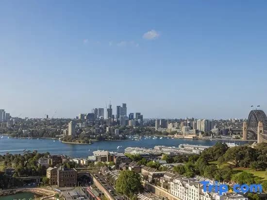 Luxury 1BR Iconic Harbour Views in Barangaroo - photo 3