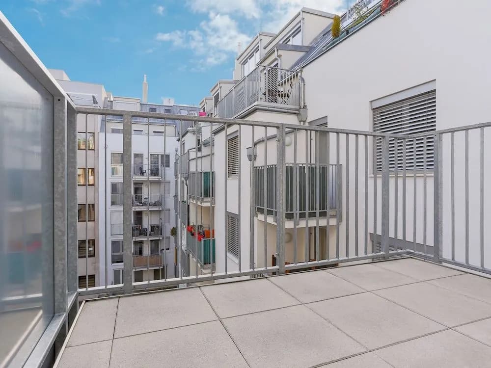 SKY9 Penthouse Apartments - main photo
