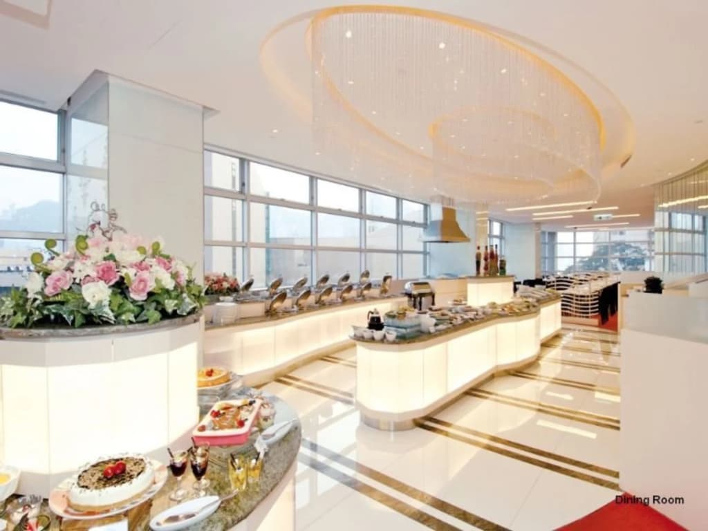 The Salisbury - YMCA of Hong Kong - photo 10