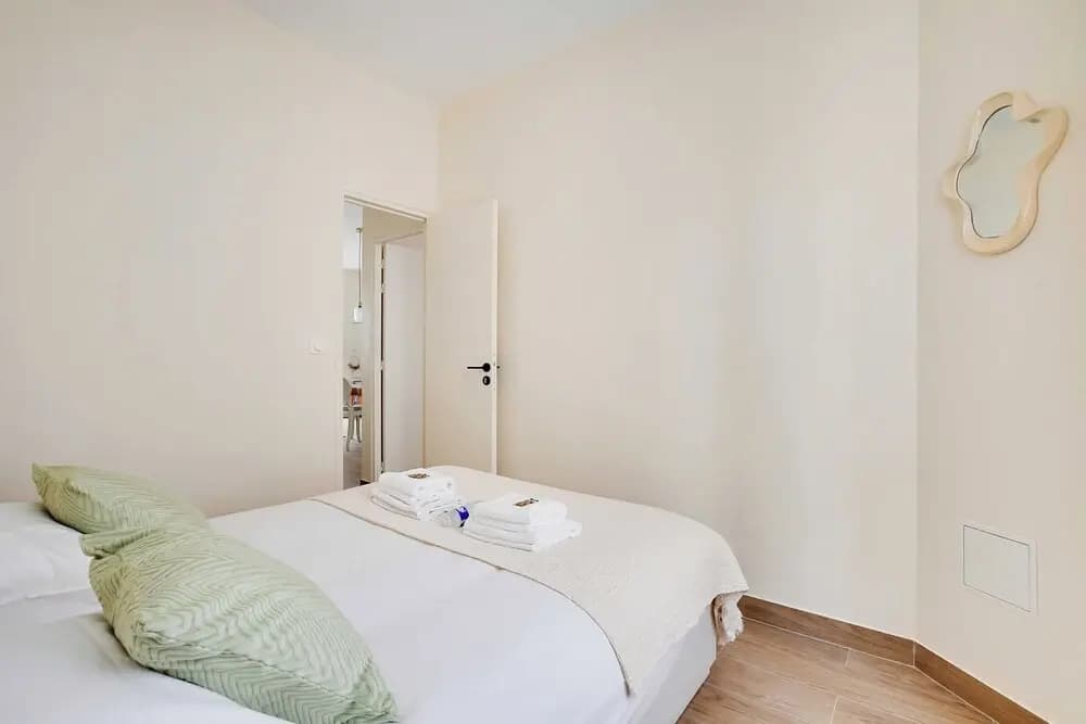 Charming Apartment - 2br/6p - Paris Center - photo 5