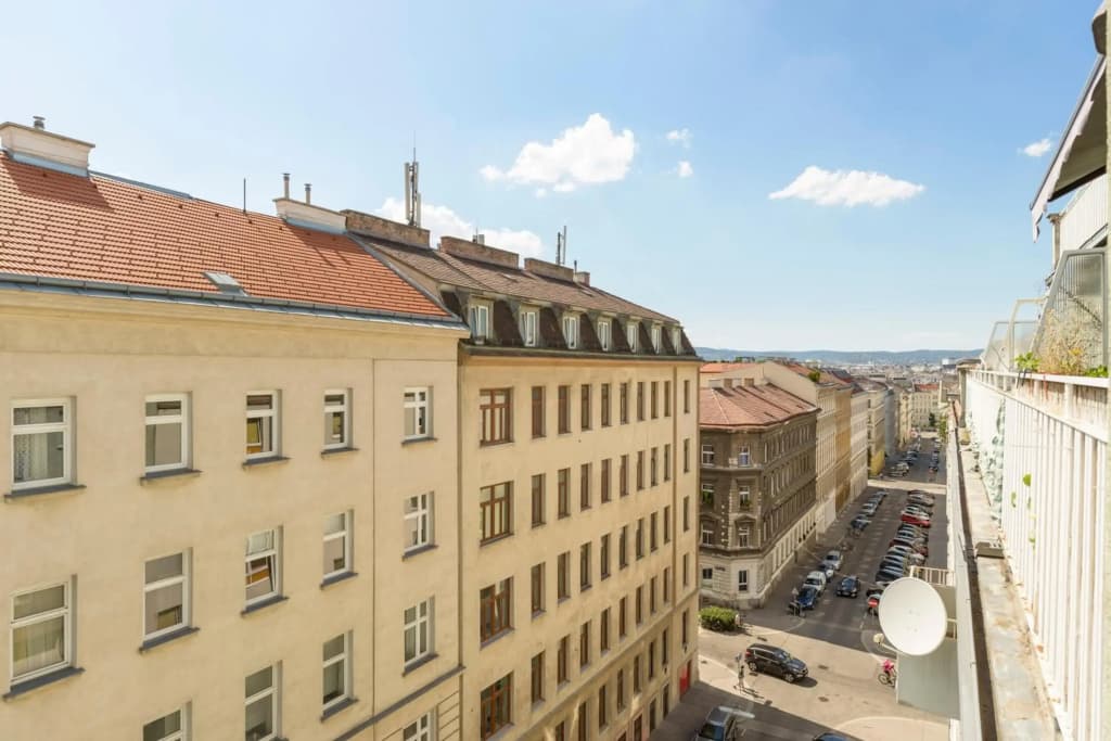 Kriehubergasse by ichbucheAT - photo 1