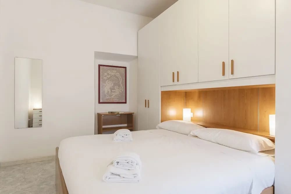 Testaccio Colourful Apartment - photo 4