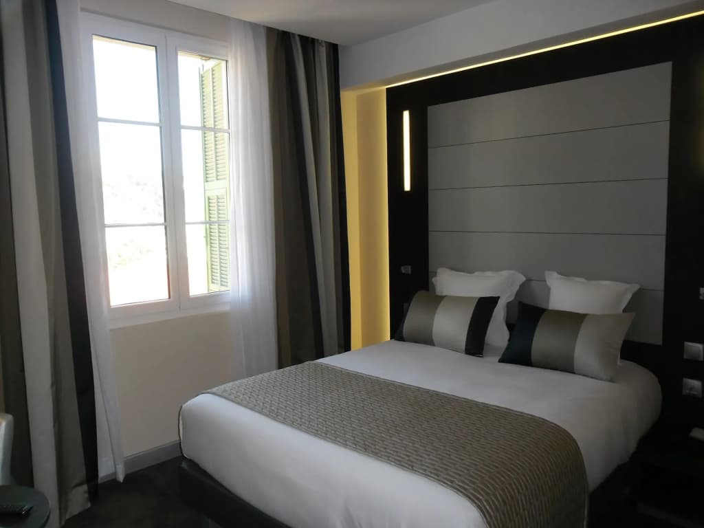 Le Saint Paul Hôtel - photo 4