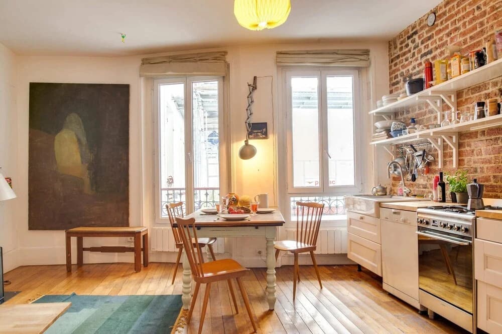 Typical Parisian Apartment Near "Le Palais des Glaces" - photo 11