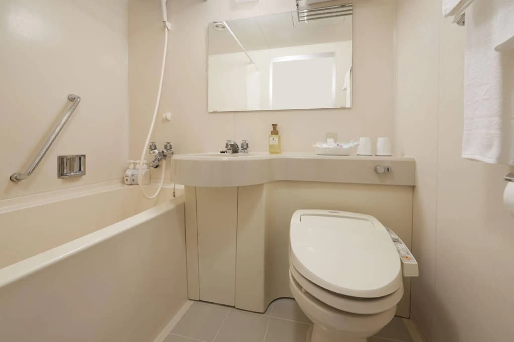 Sotetsu Grand Fresa Takadanobaba - photo 9