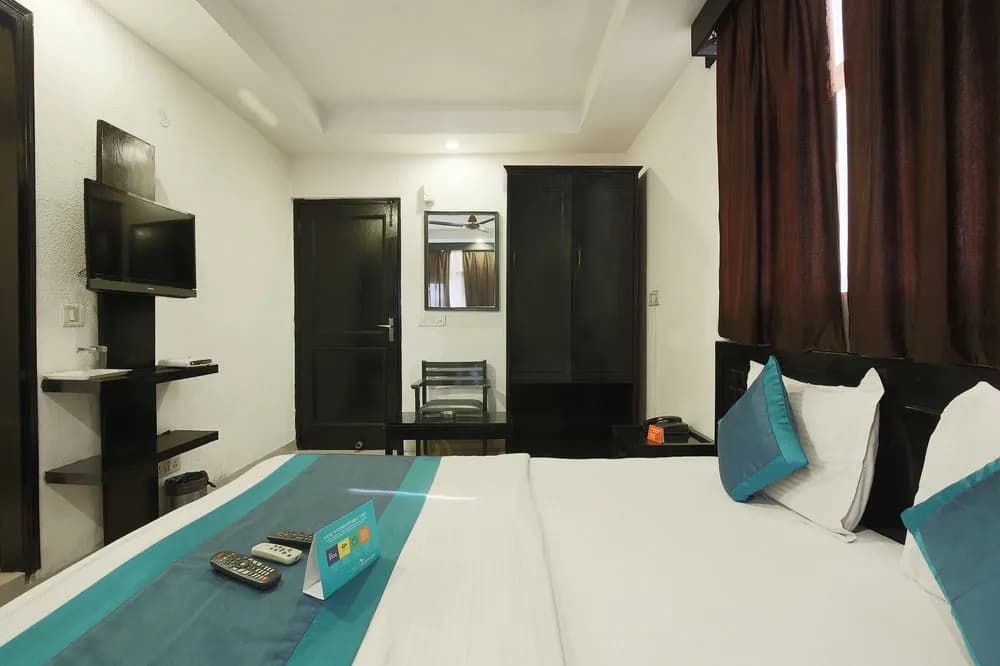 Hotel Twin Tree Naraina - photo 5