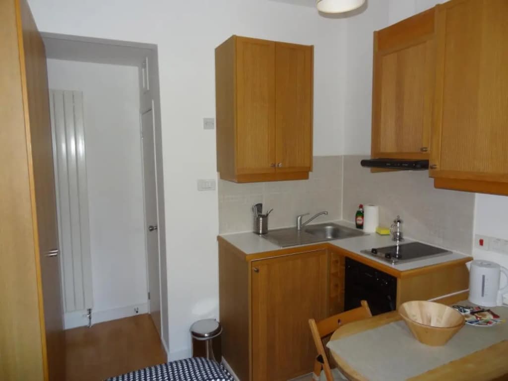 Studios 2 Let North Gower - photo 36